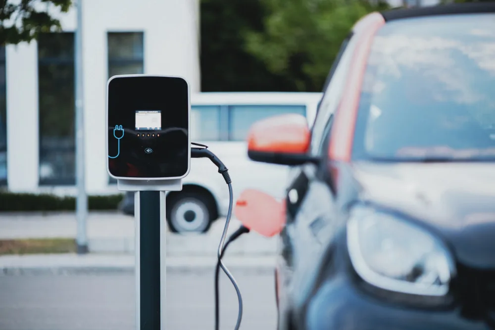ANKETA: Jsou elektromobily dopravním prostředkem budoucnosti?
