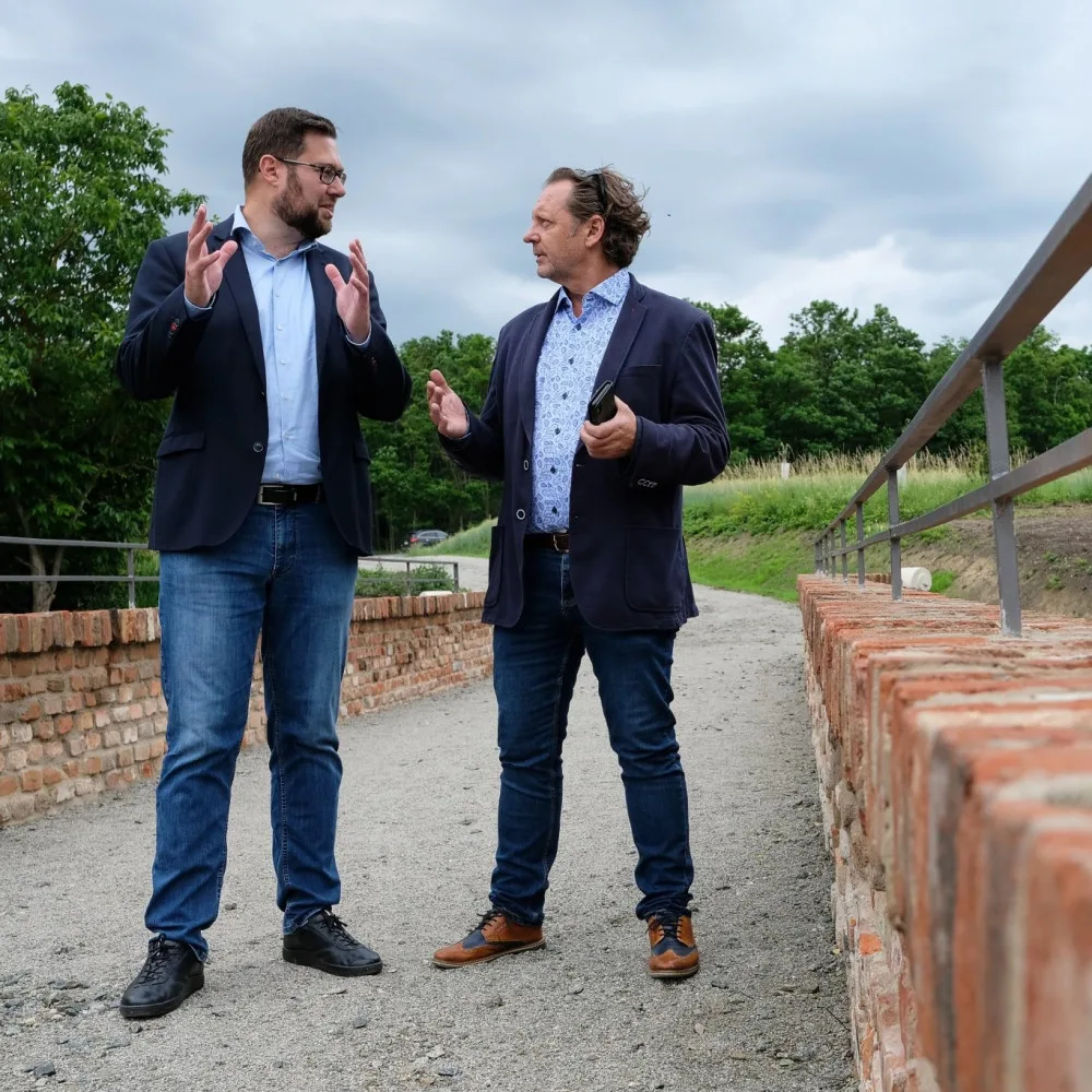 Jiří Nantl se senátorem Rostislavem Koštialem - ganartem pro oblast životního prostředí