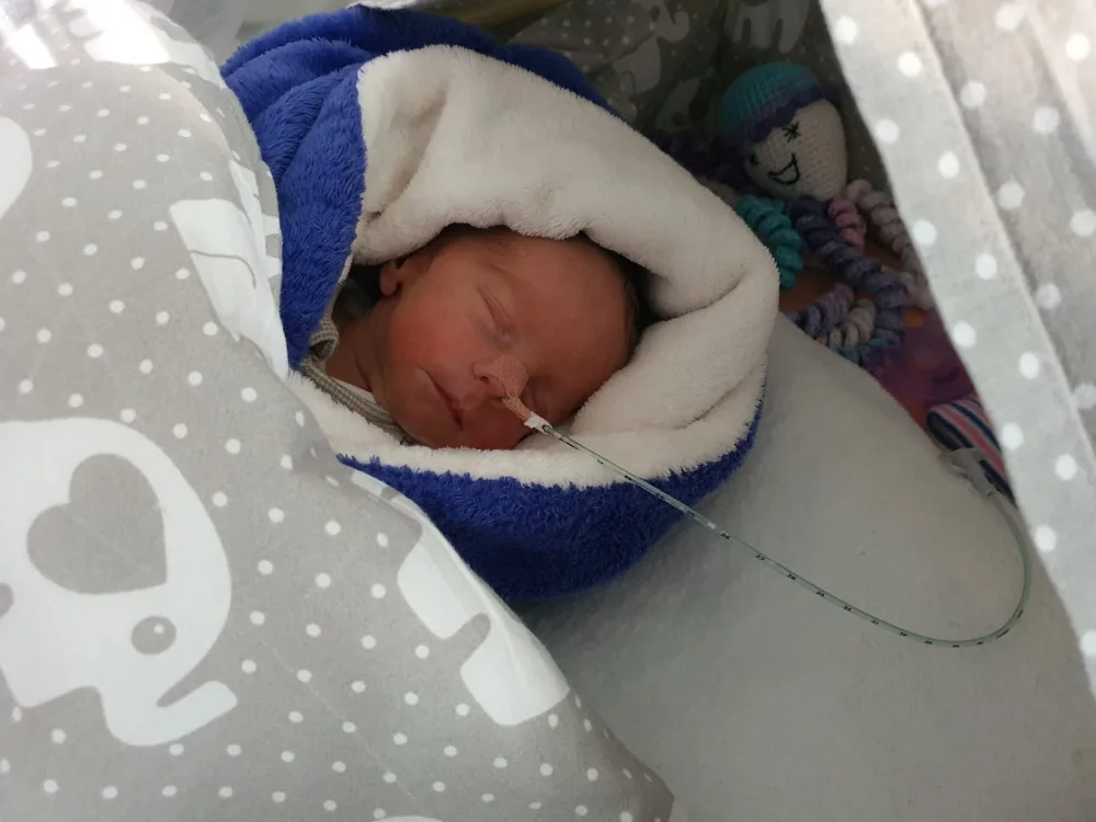 Malý bojovník se dostal na svět o několik týdnů dříve
