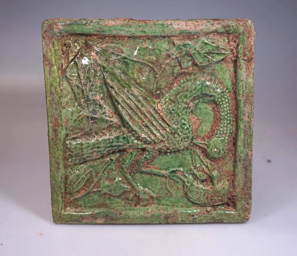 Římské náměstí v Brně ukrývalo sbírku cenných artefaktů. Archeologové jsou nadšeni ze zachovalého pelikána