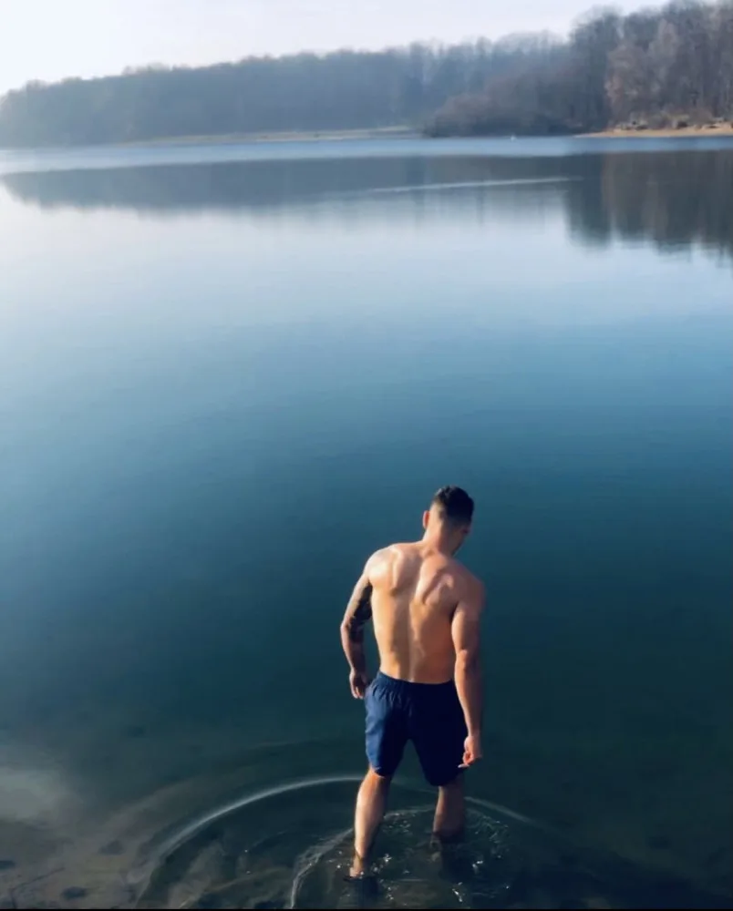 Martin preferuje otužování v přírodě