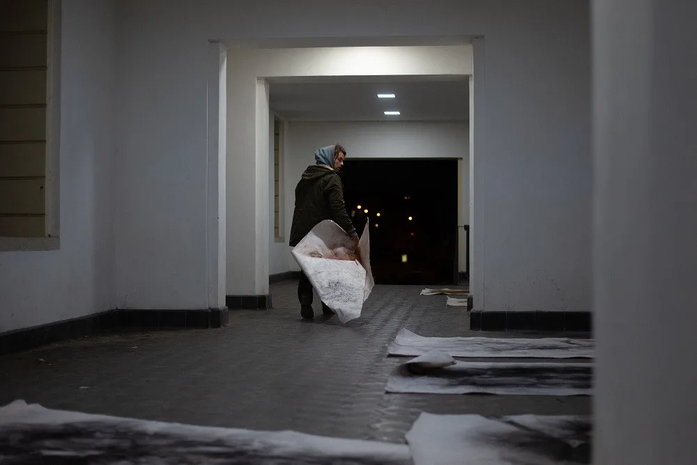 Na rohu Údolní a Úvozu vznikla Galerie průchod. Neexistující výstavní prostor pro nikoho i pro všechny