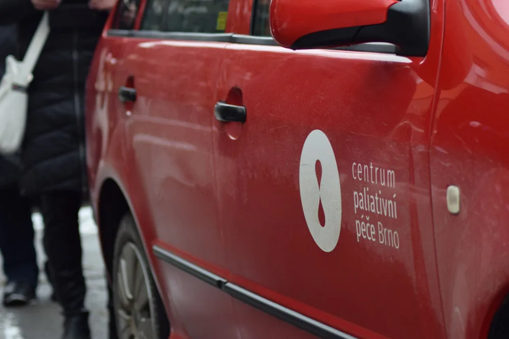 Auto Centra paliativní péče. Zdroj: Jitka Koudelová