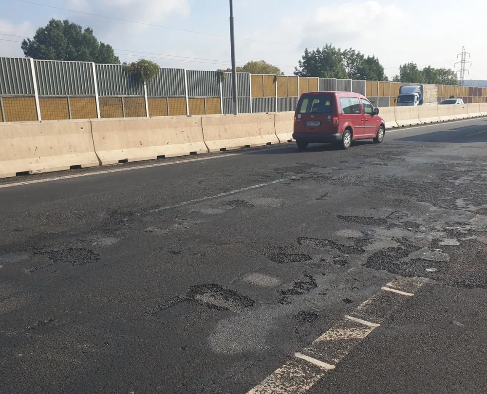 Opravy čekají o víkendu řidiče na dálnici D1