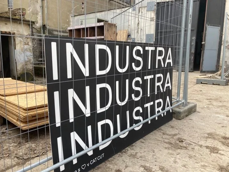 industraa