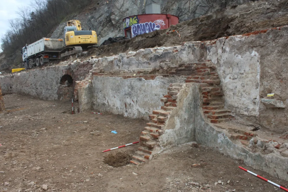 Brněnští archeologové odkryli pozůstatky osady Kamenný mlýn