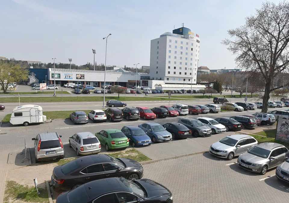 Brnu patří komunikací u stadionu za Lužánkami, rozhodl soud