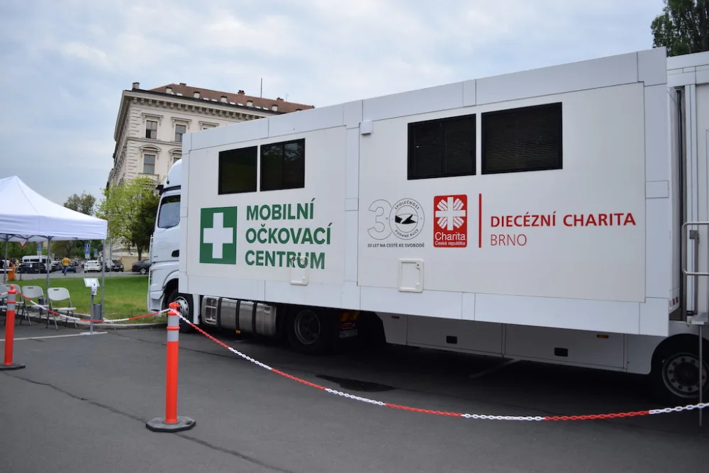 Covid News Brno: Očkování pandemii nevyřeší, smysl ale má