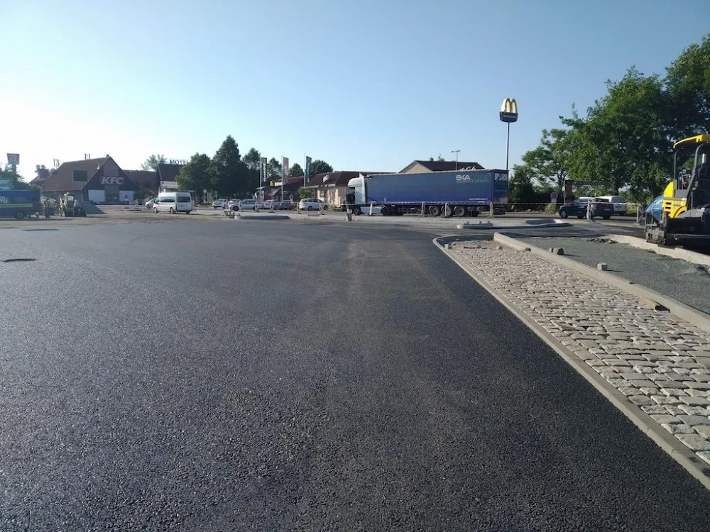 Řidičům se na téměř uzavře odpočívka Rohlenka na D1