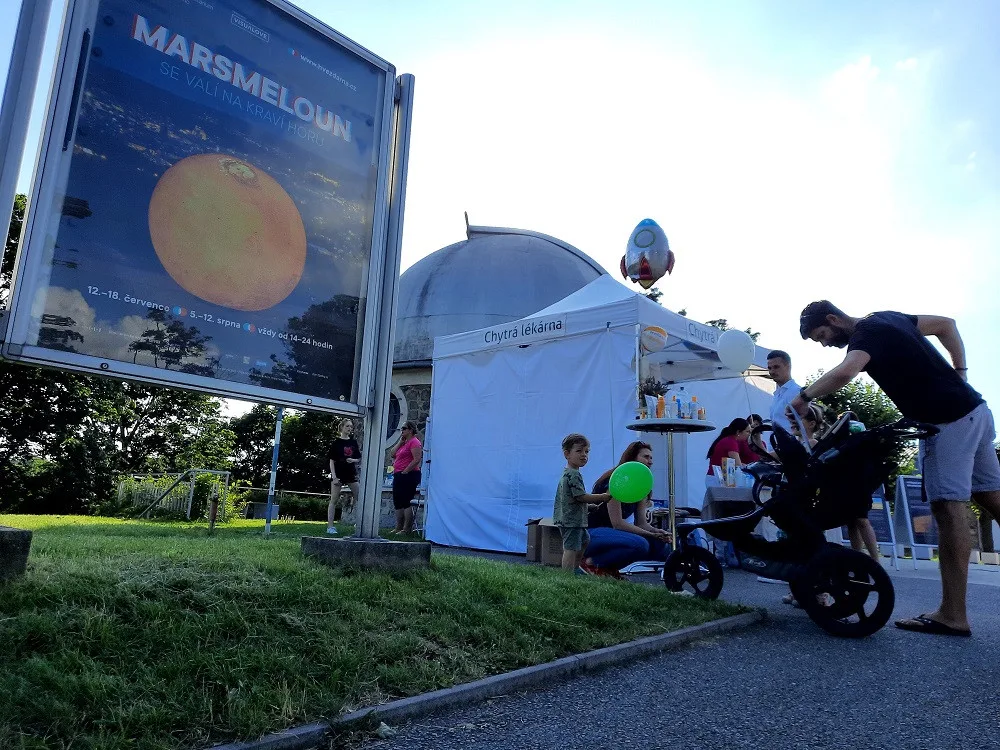 Na hvězdárnu láká kromě obřího Marsmelounu i vyšetření mateřských znamének. V prvních dnech využily bezplatné preventivní akce stovky lidí