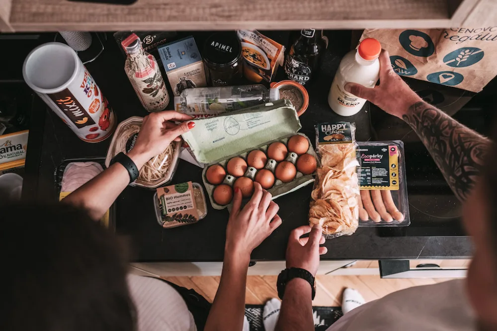 Dáme jídlo nejsou jen restaurace, ale i Obchody. Nákup do pár minut u vás