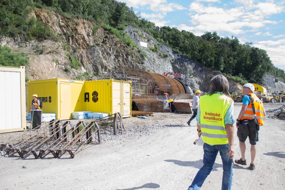 Proraženo. Brno má svůj tunel pro šaliny