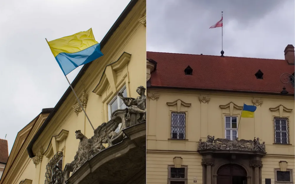 Ukrajinská vlajka na brněnském magistrátu několik hodin obráceně