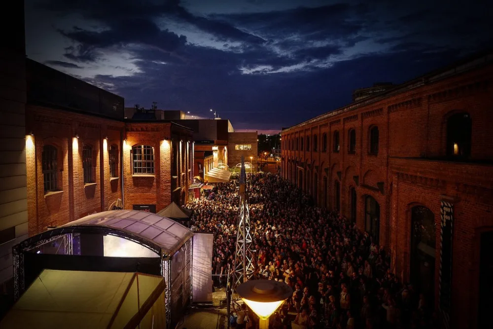 Galerie Vaňkovka ožívá akcemi. Na konec prázdnin chystá Vaňkovka Live s Marešem i Elbel, chybět nebude ani tradiční Vaňkovka Fest