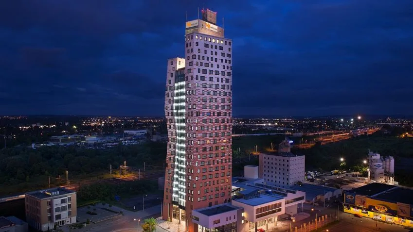 cena-tv-architect-startuje-soutez-o-nejlepsi-navrh-na-prepenu-nejvyssi-budovy-v-ceske-republice-photo-v-3957-849-478-