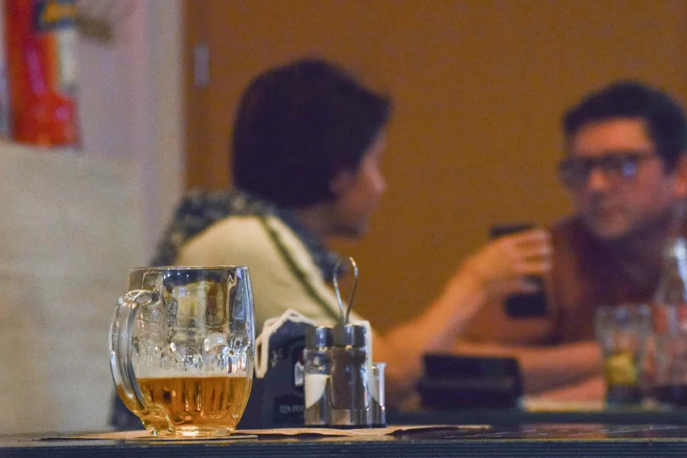 V restauracích se ode dneška musí kontrolovat bezinfekčnost