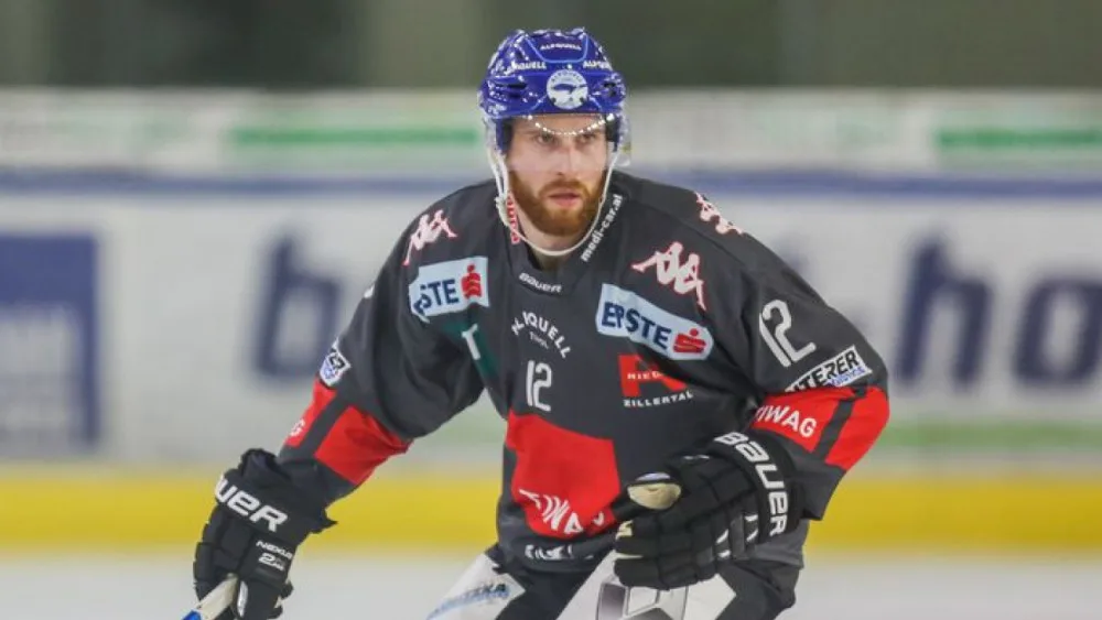 Kevin Transey v dresu hokejových Košic
