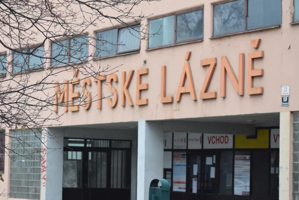 Brno touží po rehabilitačním centru v městských lázních. Jen další vizualizace do šuplíku, kritizuje městská část