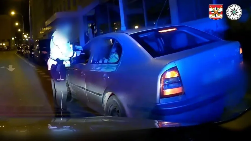 Opil se a zabloudil v Brně. Zpackaný den cizince završilo setkání s policisty