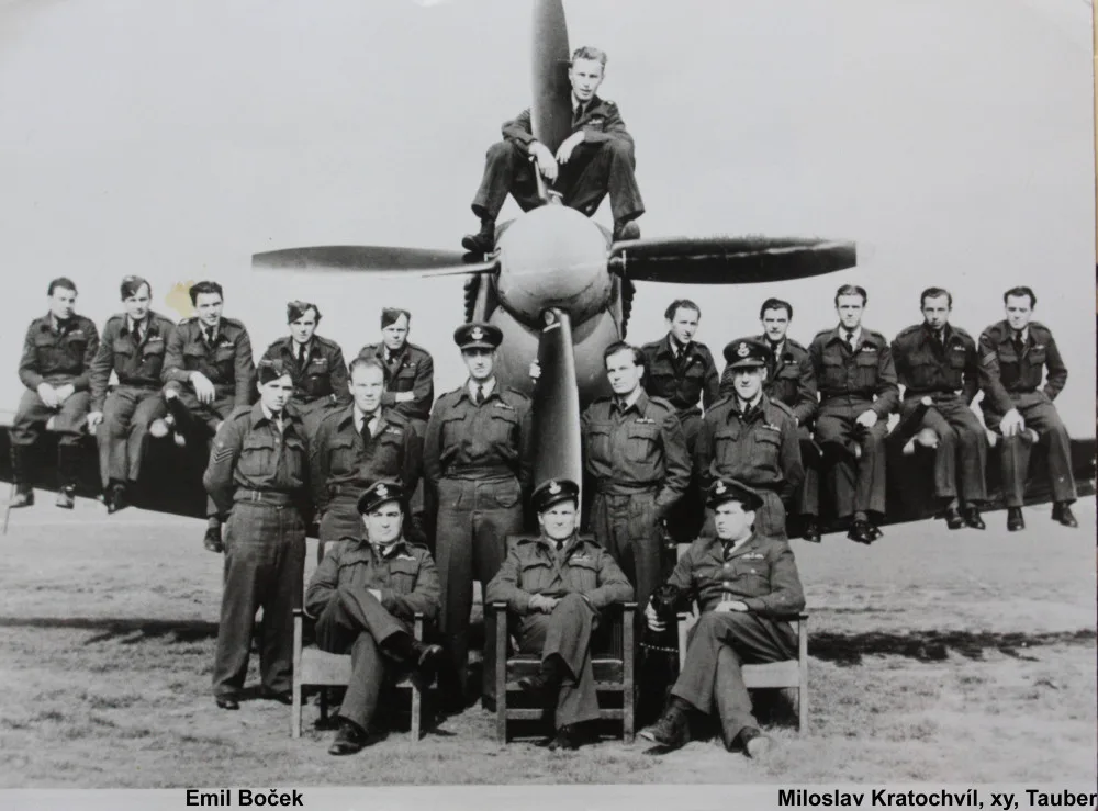 Poslední československý pilot RAF Emil Boček slaví devětadevadesáté narozeniny