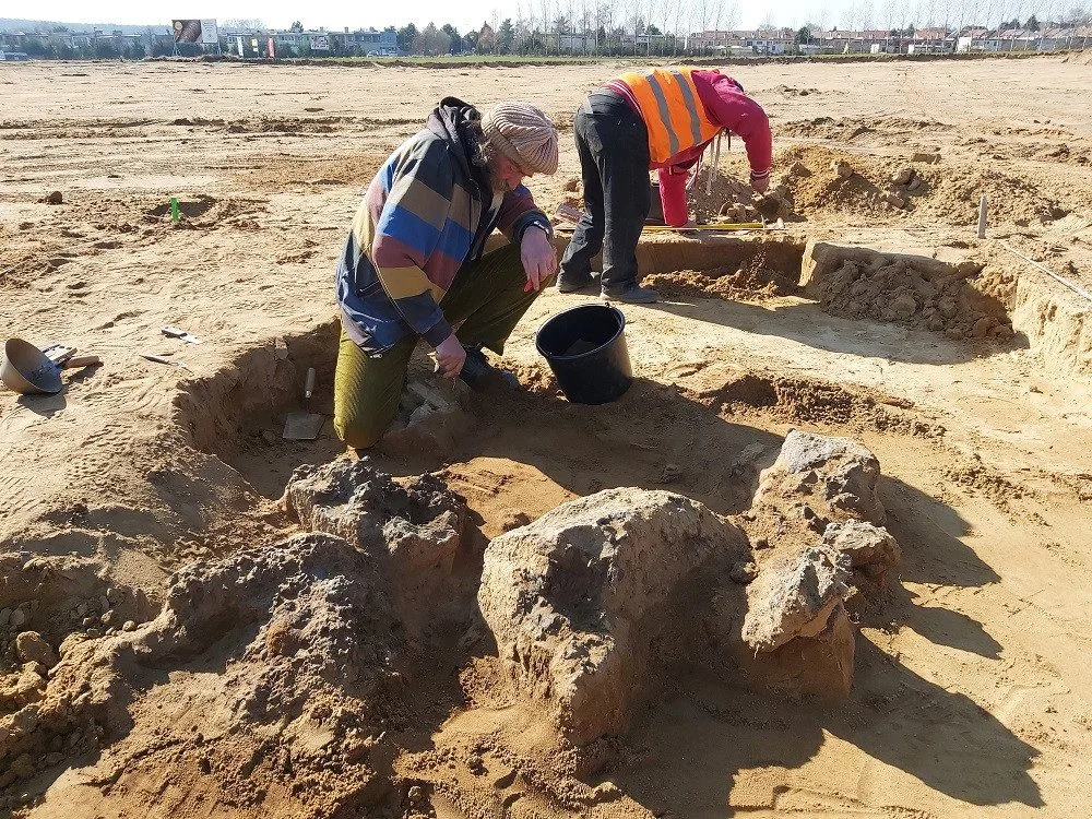 Další nálezy na trase dálnice D55. Archeologové objevili keltskou pec