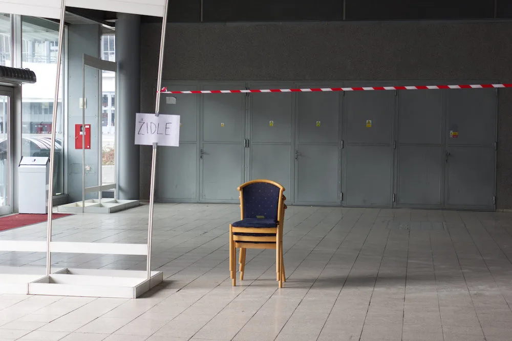 Brno sbírá nábytek pro Ukrajince. Přineste postele, spacáky a kuchyňské linky, vyzývá město