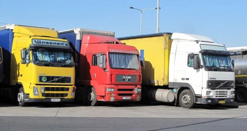 Více parkovacích míst i komfort pro řidiče. Jihomoravští silničáři plánují, že opraví u dálnic