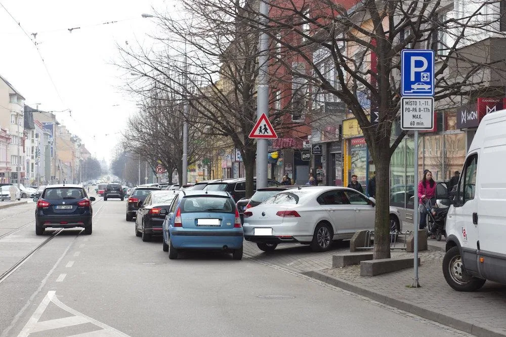 Parkování na Palackého třídě