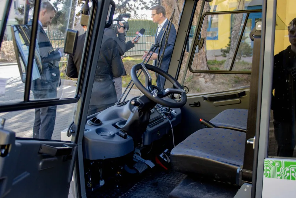 Brněnské ulice bude brázdit samořiditelný minibus. Na palubu vezme každého a zadarmo