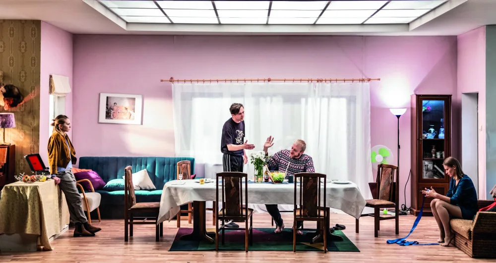 Střípky ženy_Teatr Rozmanitości, Polsko_foto Natalia Kabanow