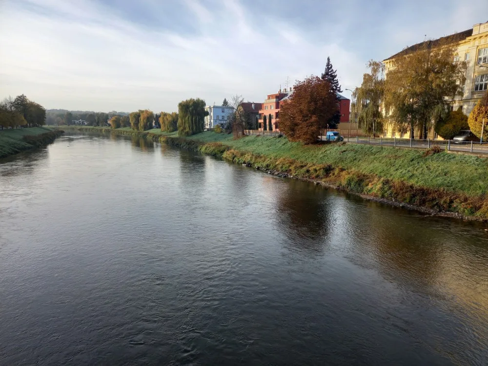Vodohospodáři staví v Břeclavi zeď. Ochrání město před povodněmi