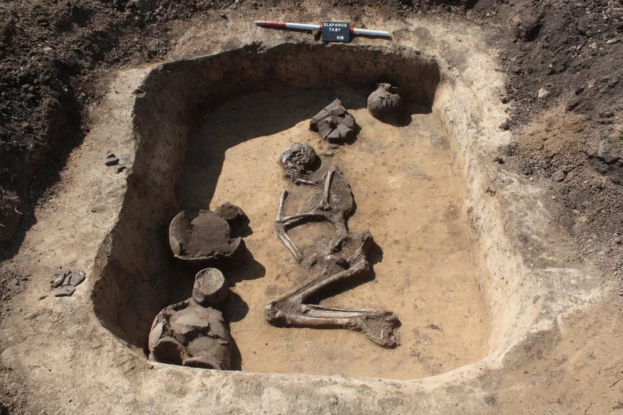Archeologové u Brna odkryli pravěké pohřebiště