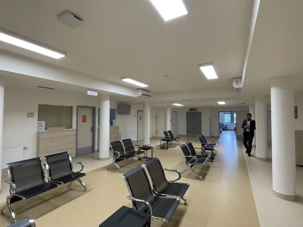 Po šedesáti letech prokoukla brněnská psychiatrie. Pacienti mají zahradu i pokoje podvou