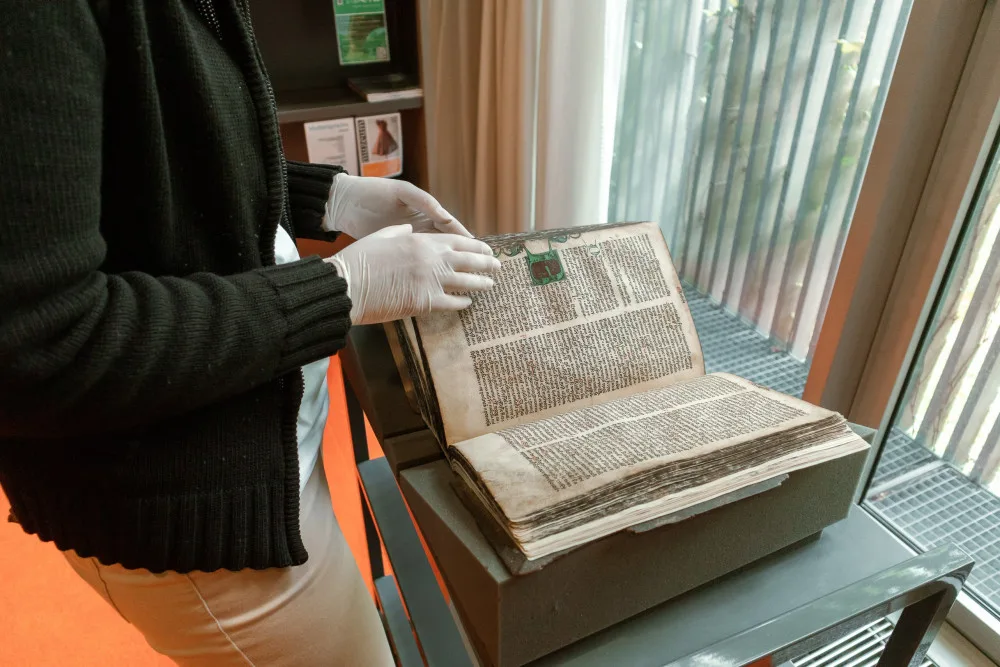 Do Brna dorazila zrestaurovaná Pražská bible