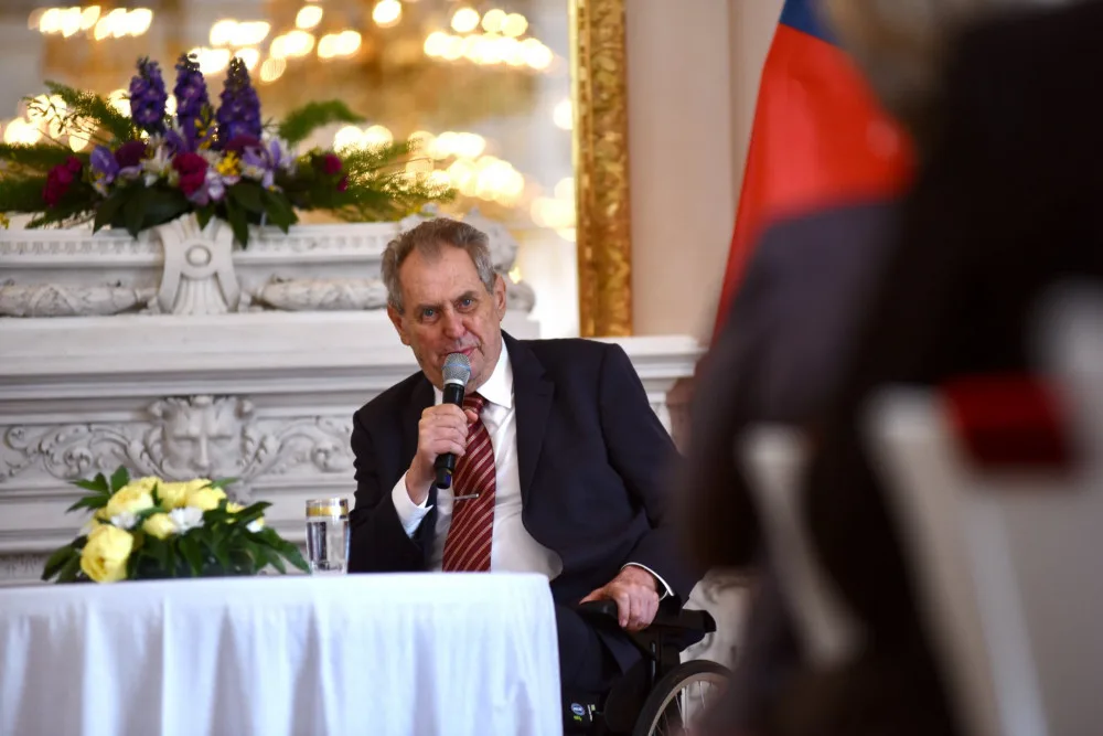 Zeman: Ruský prezident Putin patří před válečný soud i před soud v Rusku