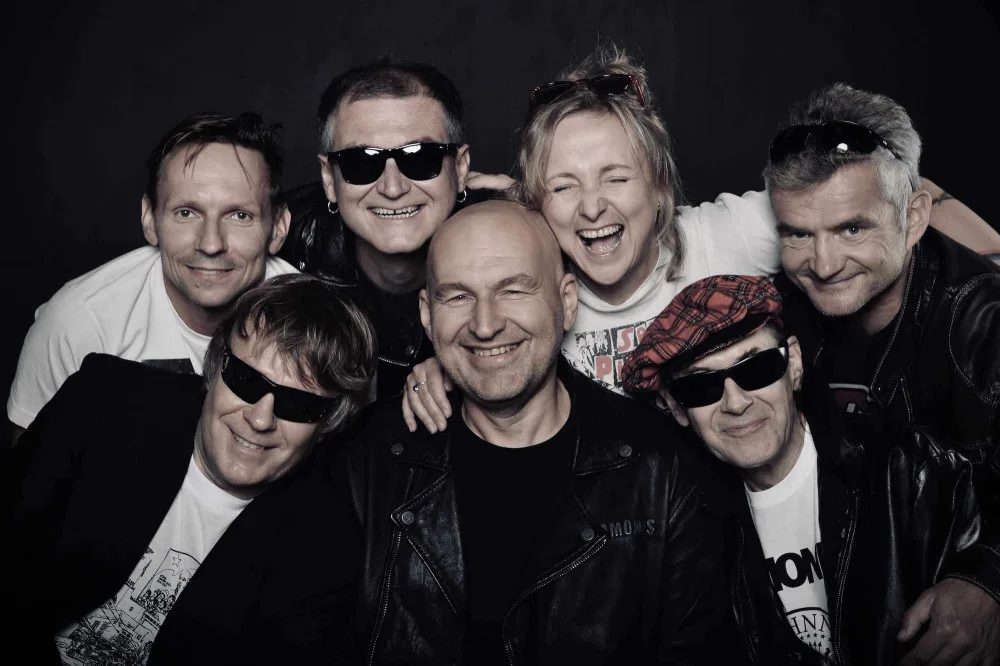 Hudebně-švestkový festival Trnkobraní se vrací a oznamuje kompletní line-up  s kapelami Chinaski, Rybičky 48, Tři sestry a dalšími interprety