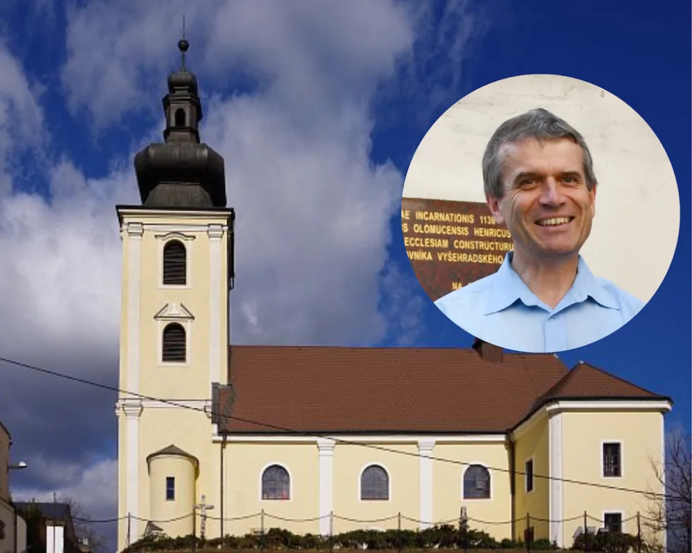Blansko se po dvaceti letech loučí s oblíbeným farářem. Lidé ho obdarovali elektrokolem