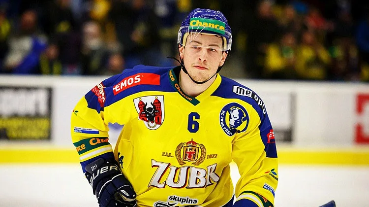 Brněnská Kometa se zbavila slovenského reprezentanta a přivedla obránce z alpské ligy