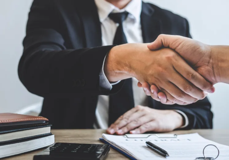 Co využít k optimalizaci firemních financí? Srovnání úvěru, kontokorentu a faktoringu