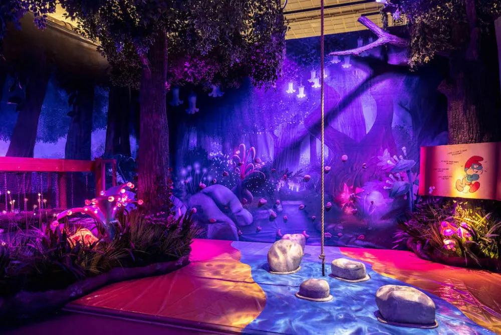 Do Brna přijedou šmoulové. Ve městě založí vesnici
