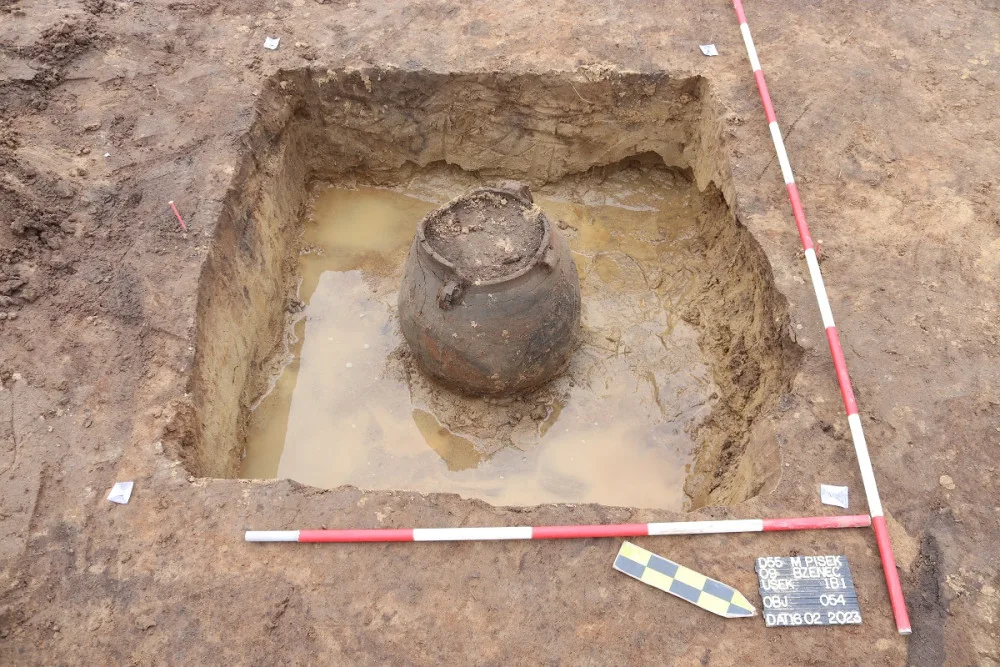 Archeologové ukončili výzkum na novém úseku dálnice D55