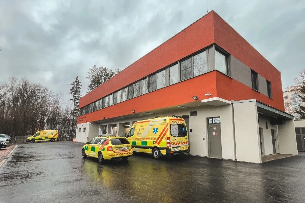 Jihomoravští záchranáři dostali novou moderní základnuní nestačila