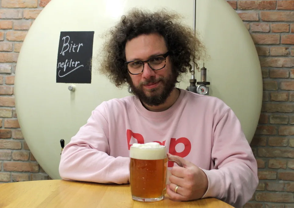 Starobrněnské pivo je pro mě za odměnu, říká rapper MC Gey