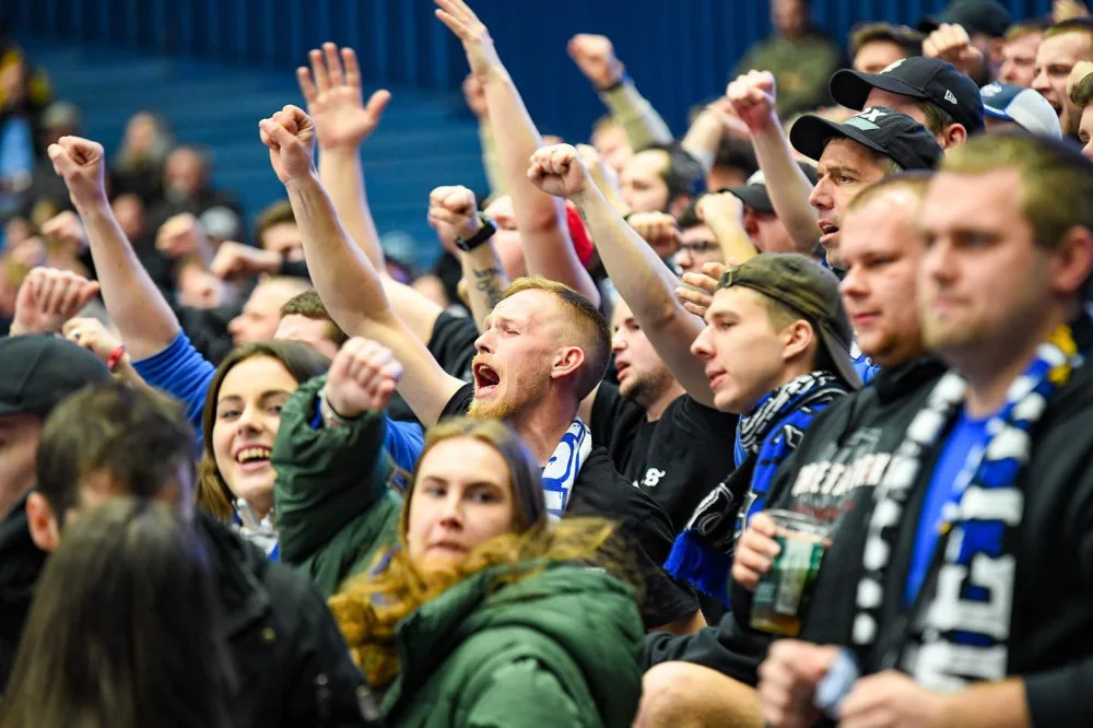 Fanoušci Kometu budou pykat za rasistické pořvávání