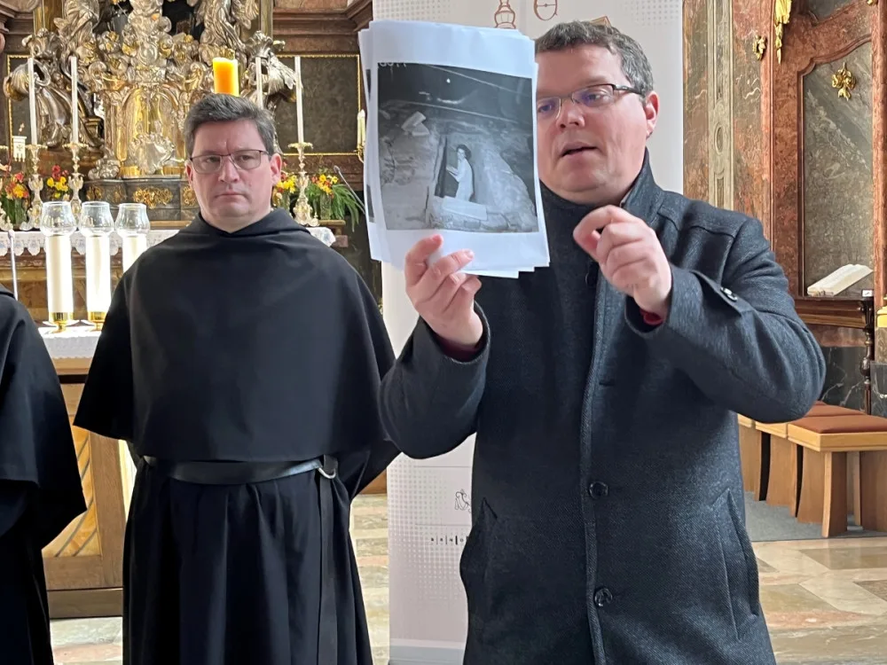 Při průzkumu kostela na Starém Brně našli výzkumníci pohřební komoru. Není jisté, komu patří