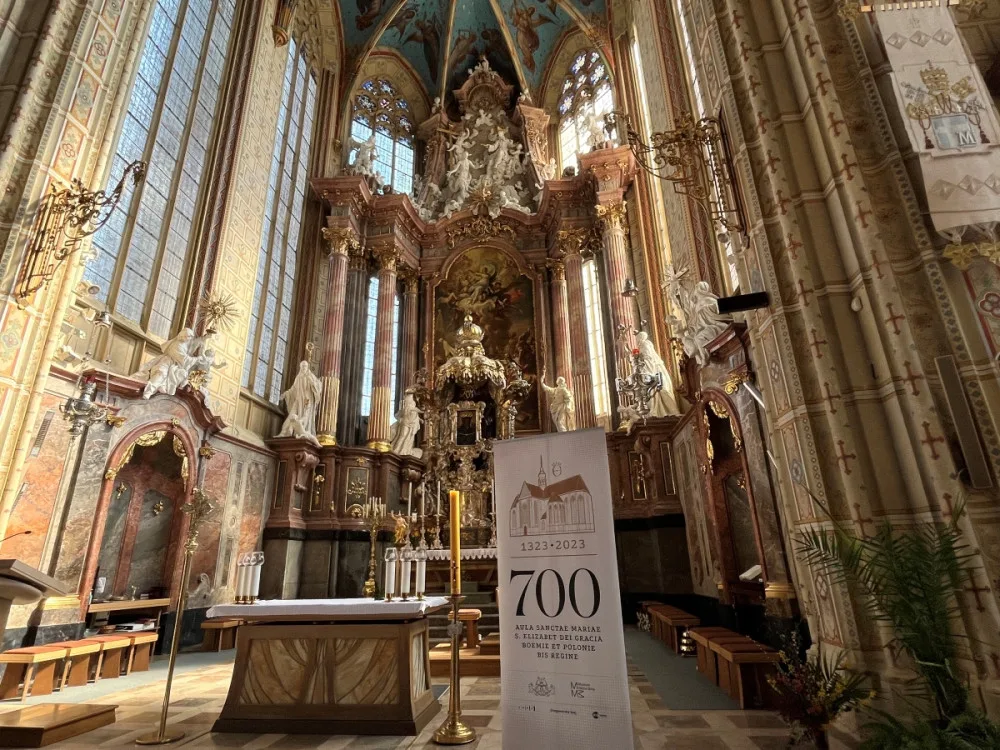 Při průzkumu kostela na Starém Brně našli výzkumníci pohřební komoru. Není jisté, komu patří