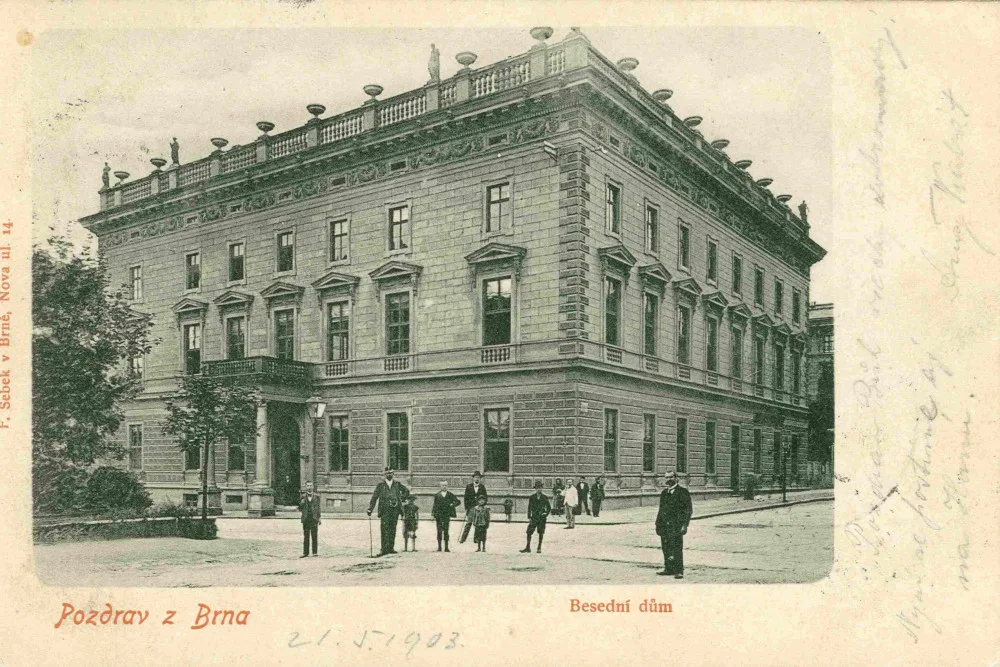 Pohlednice s Besedním domem