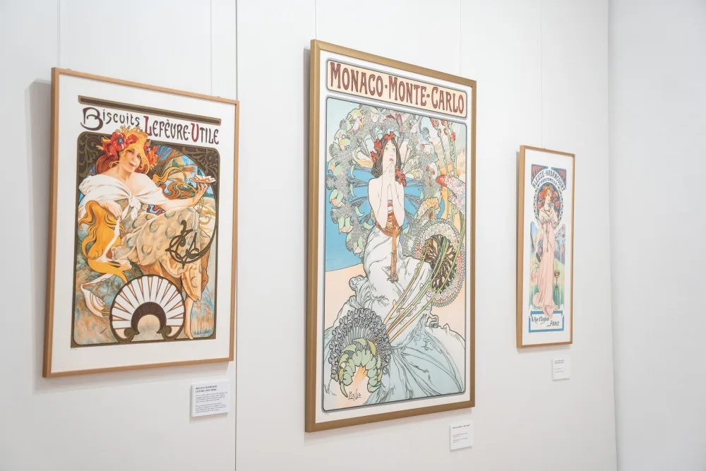 Již odhalená výstava Alfons Mucha: Květinové světy v Pišťanech