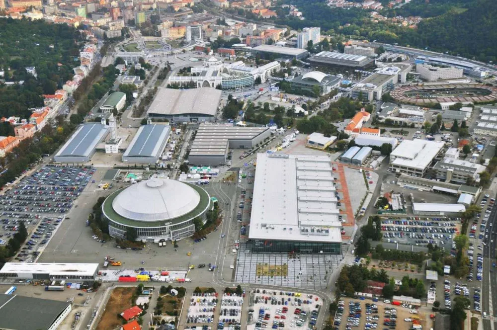 Brněnské výstaviště slaví. Lidem na oslavu mimořádně otevřel celý areál