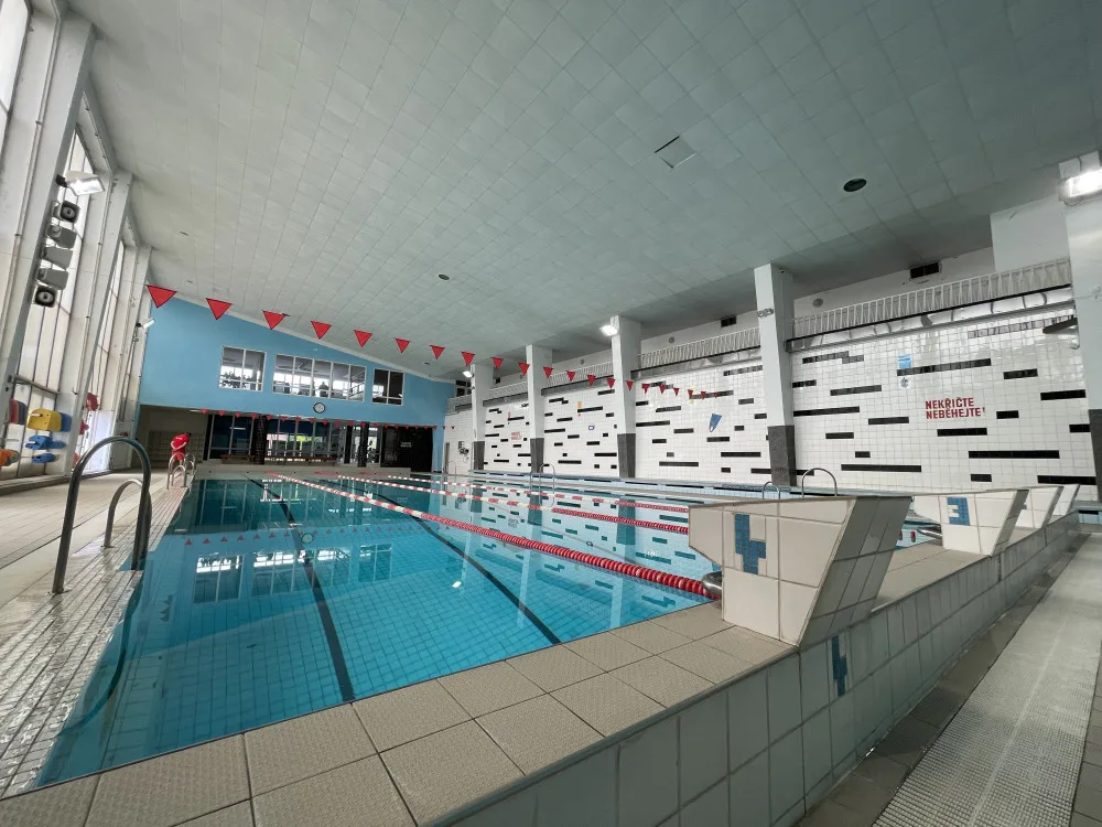 Znojmo se loučí. Končí bazén, kde vyrostli olympionici a topili se vojáci